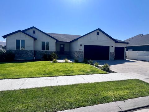 Tiny photo for 2316 E MARIGOLD DR #397, Eagle Mountain, UT 84005 (MLS # 2129111)