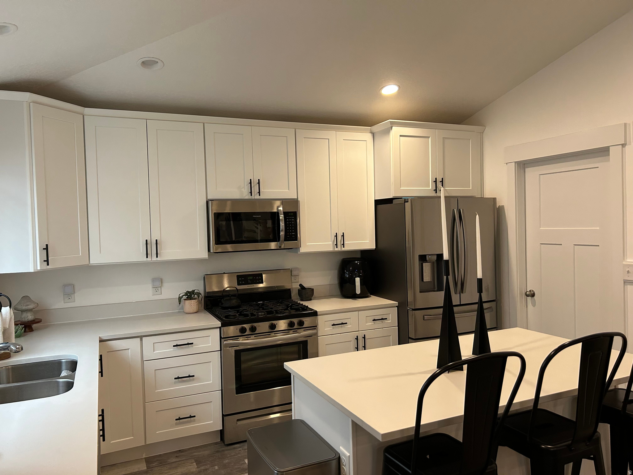 EAGLE POINT - Residential