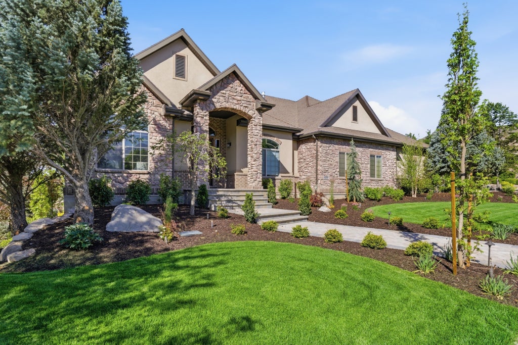 Photo of 6479 W BULL RIVER RD, Highland, UT 84003 (MLS # 2177976)