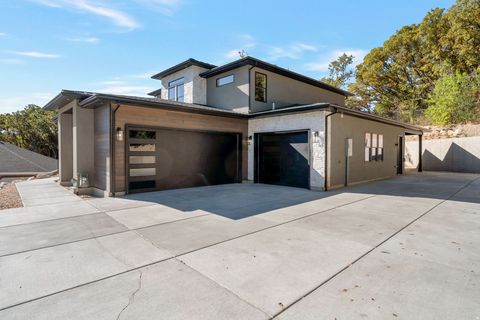 Photo of 5619 S FOX CHASE DR E, South Ogden, UT 84403 (MLS # 2144501)