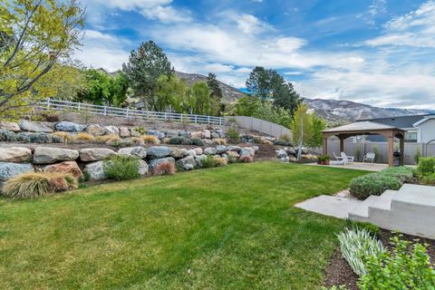 Tiny photo for 1668 N 400 W, Farmington, UT 84025 (MLS # 2150909)