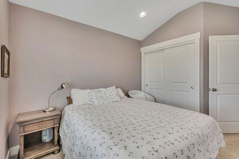 Tiny photo for 1668 N 400 W, Farmington, UT 84025 (MLS # 2150909)