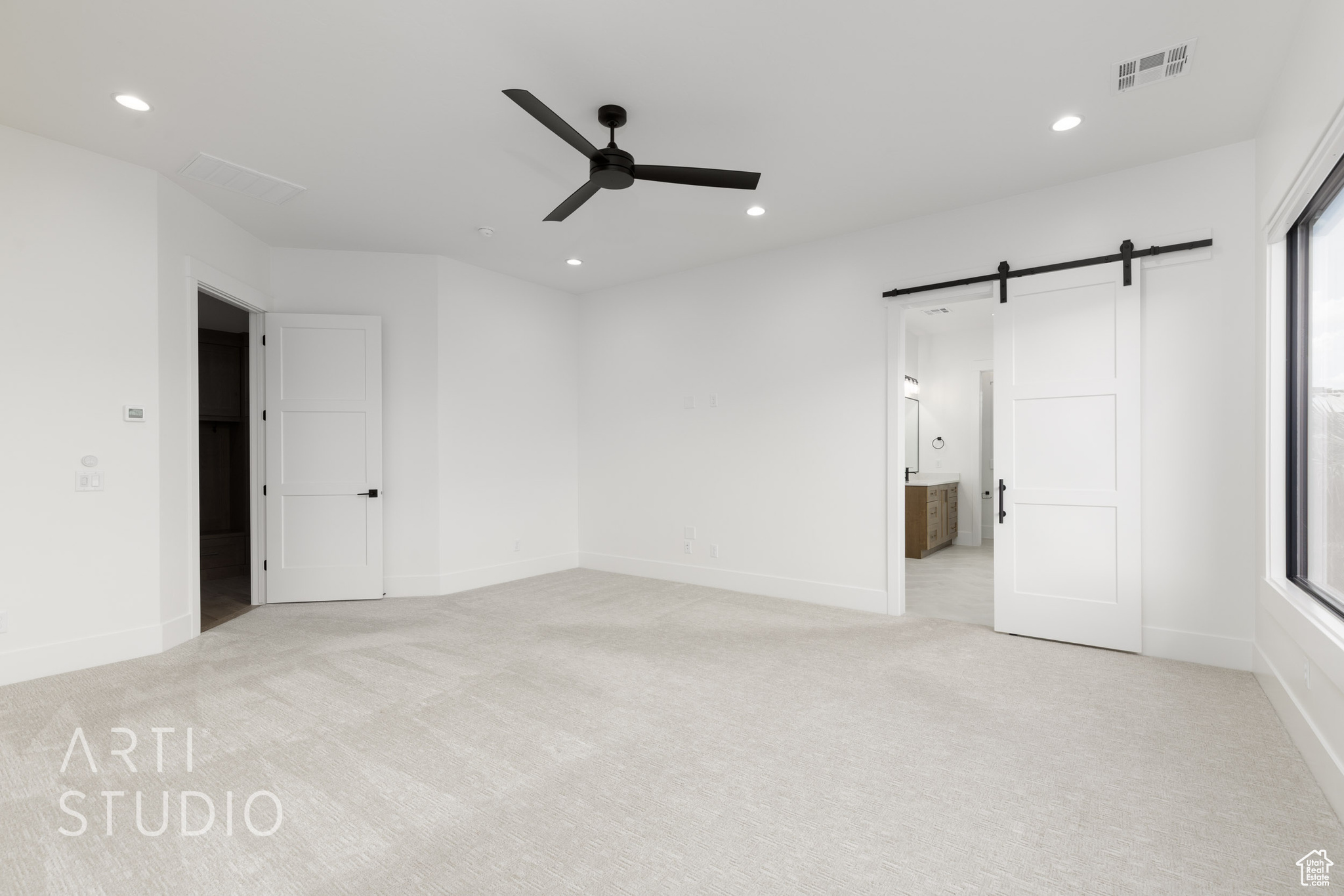 MAJESTIC FIELDS - Residential