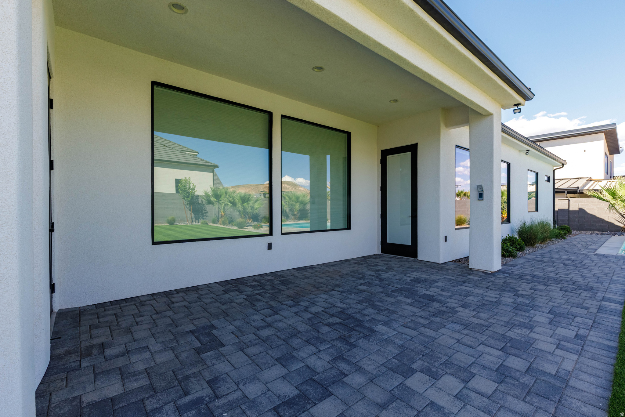 MAJESTIC FIELDS - Residential