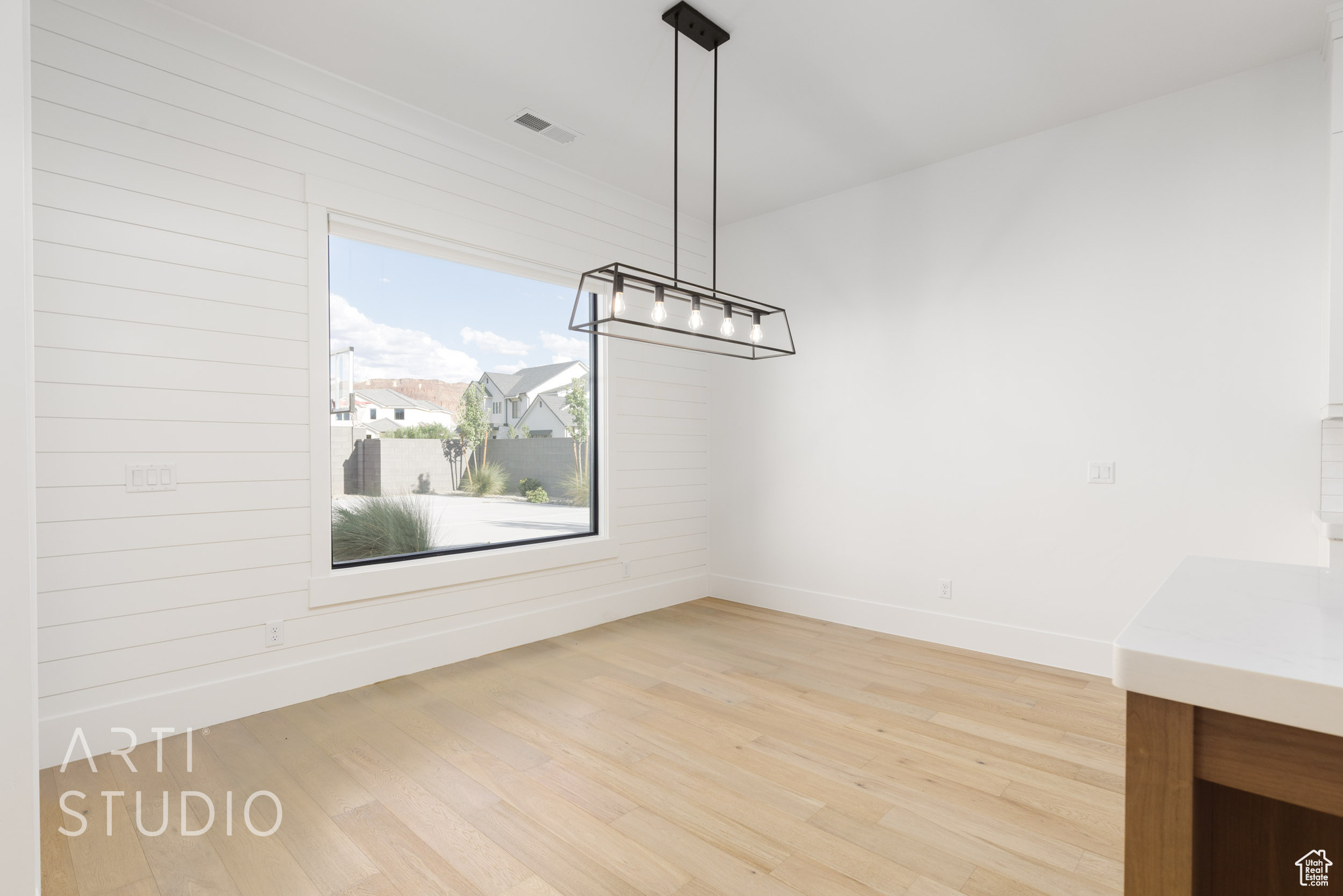 MAJESTIC FIELDS - Residential