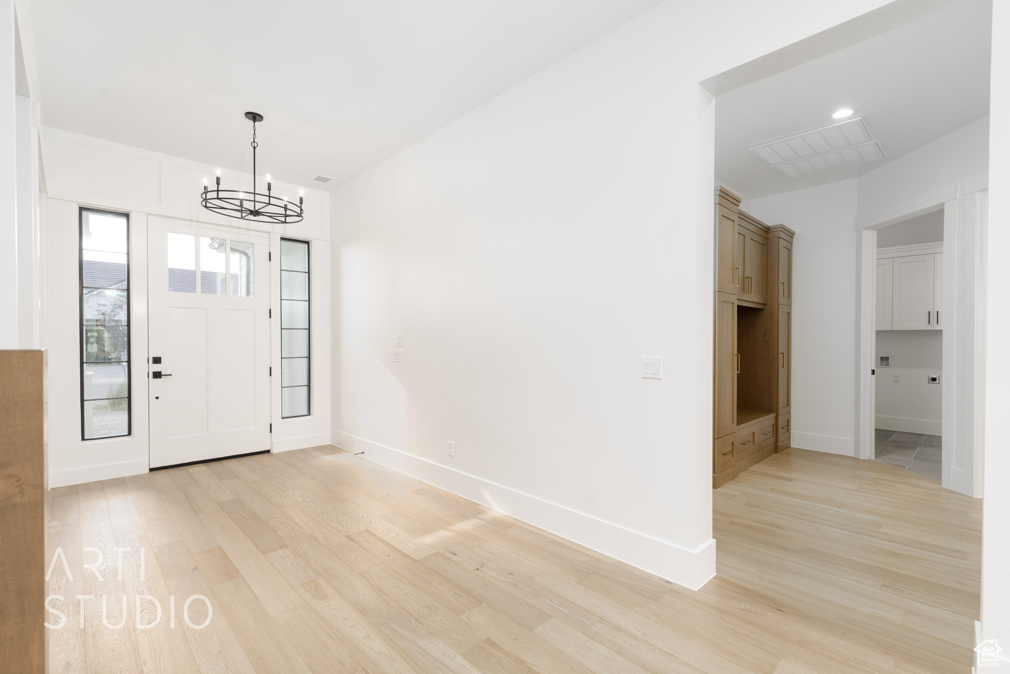 MAJESTIC FIELDS - Residential