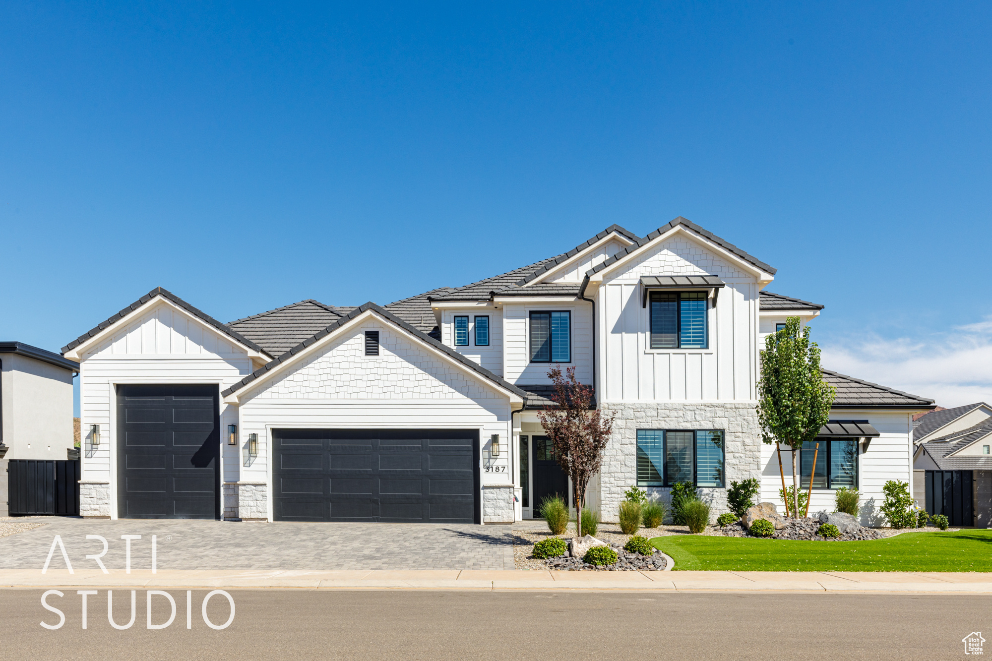 MAJESTIC FIELDS - Residential