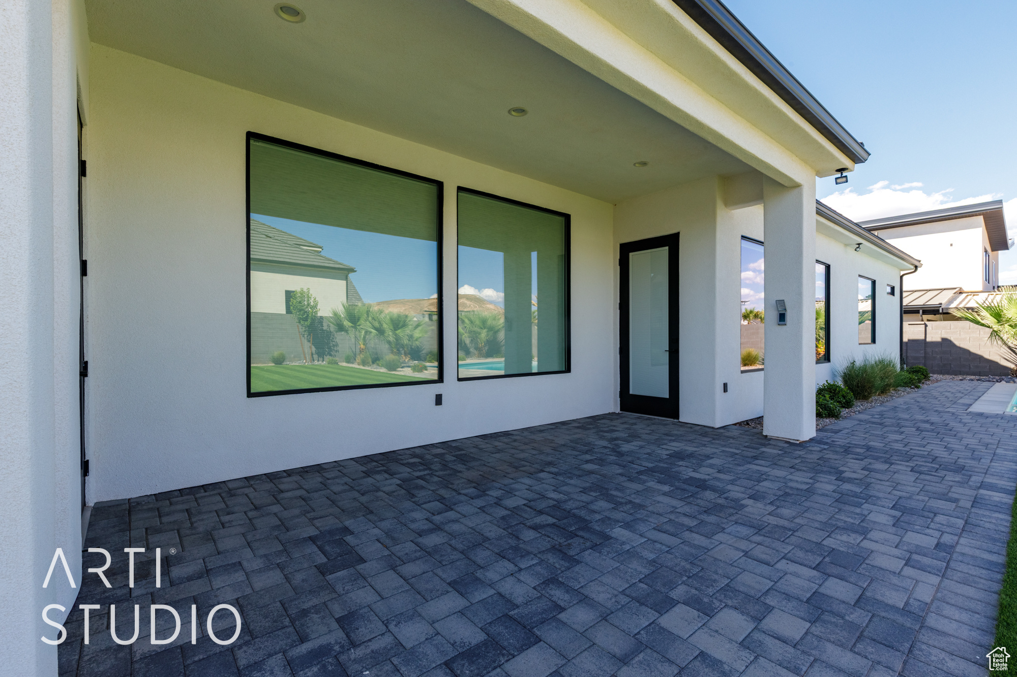 MAJESTIC FIELDS - Residential