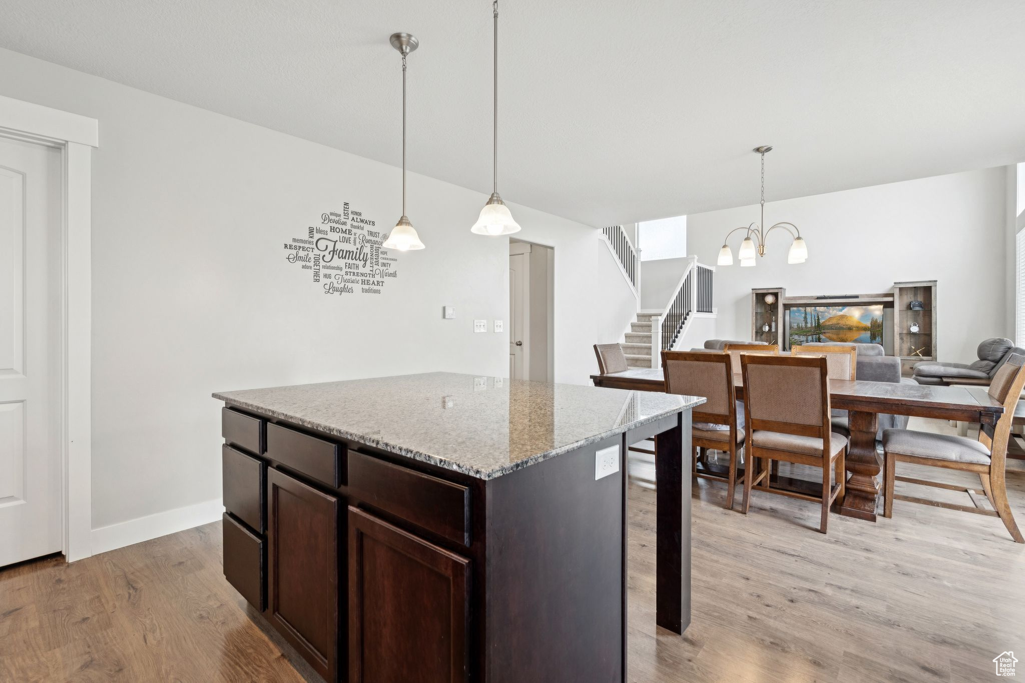 BRANDON PARK - Residential