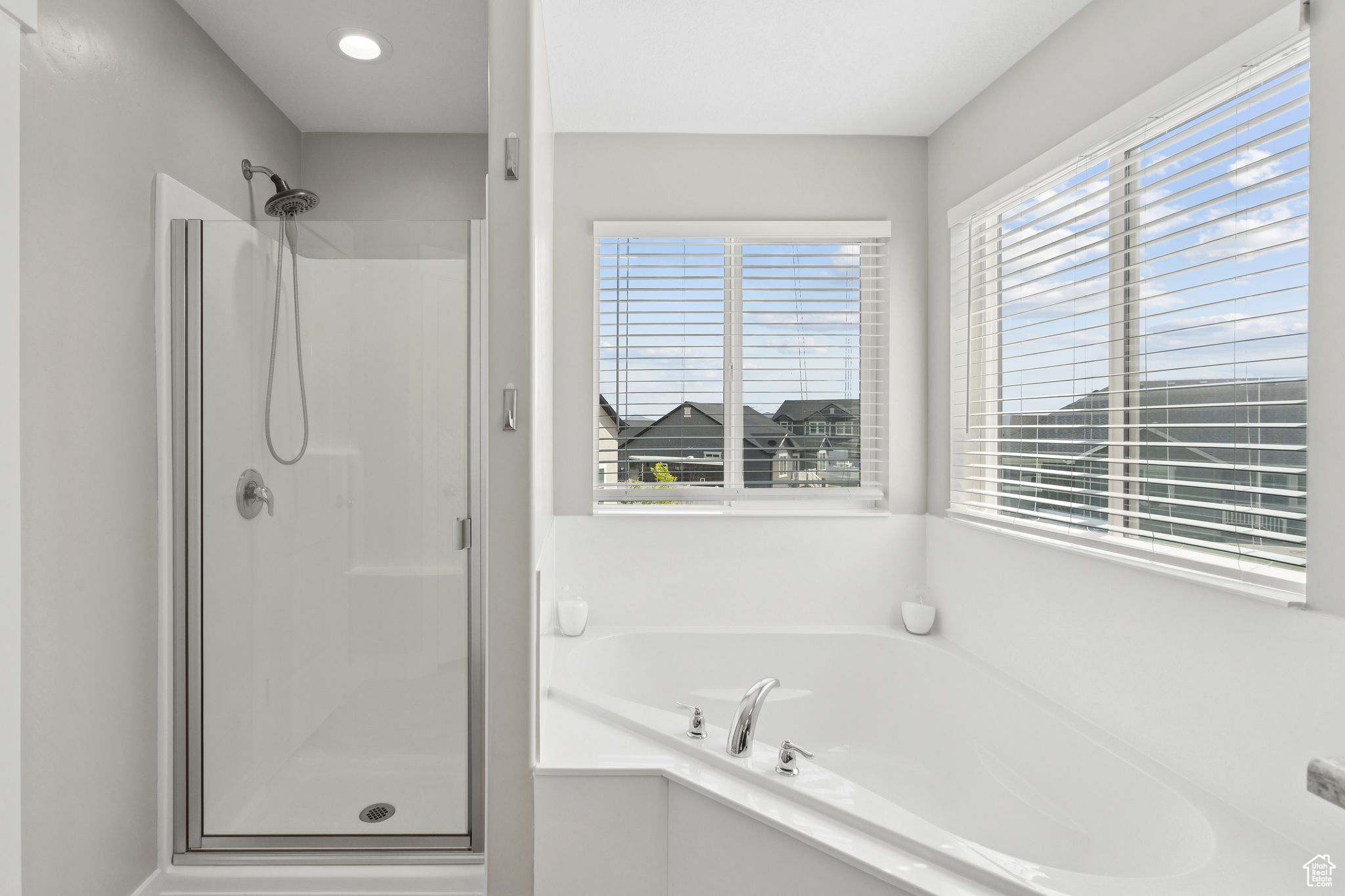 BRANDON PARK - Residential