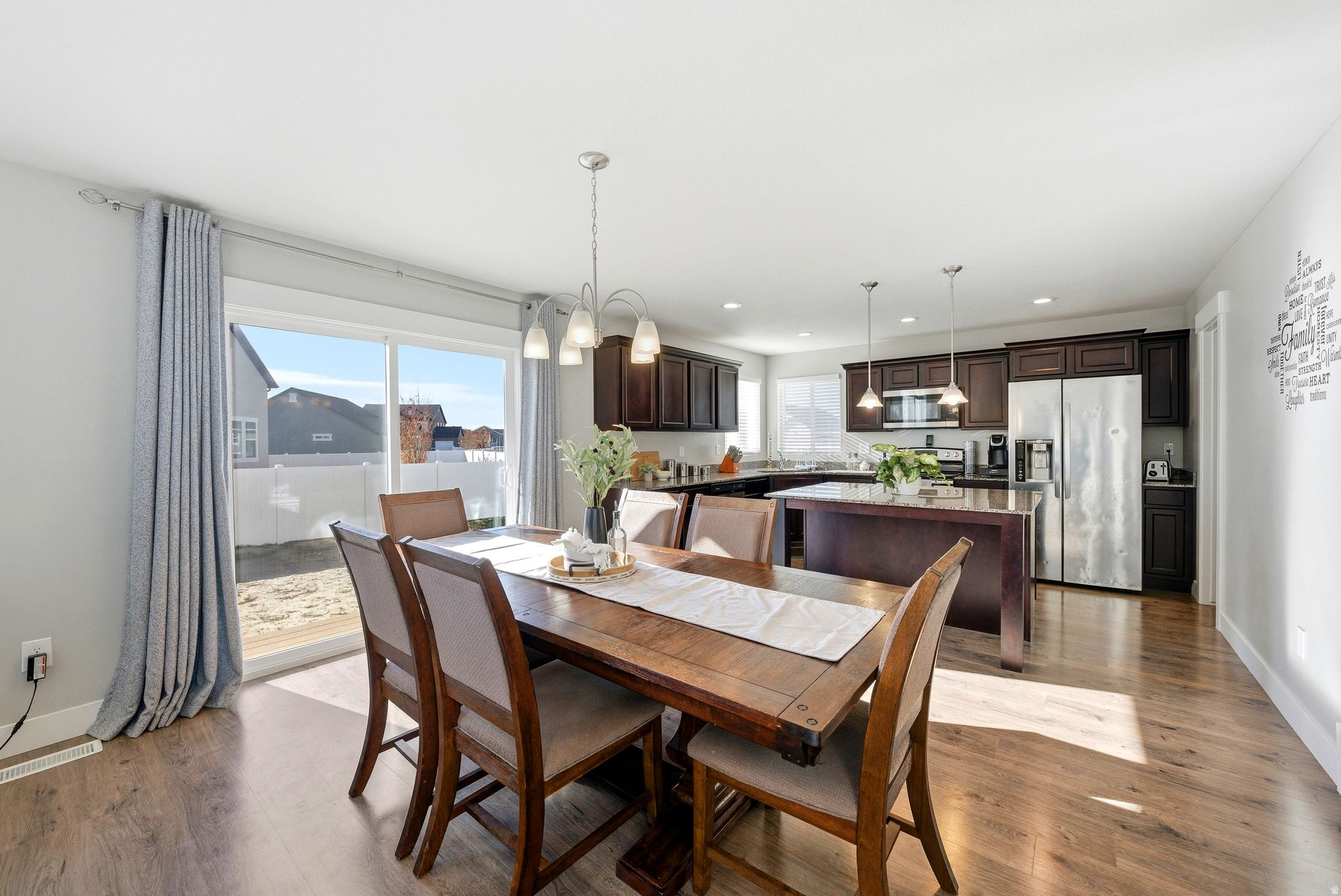 BRANDON PARK - Residential