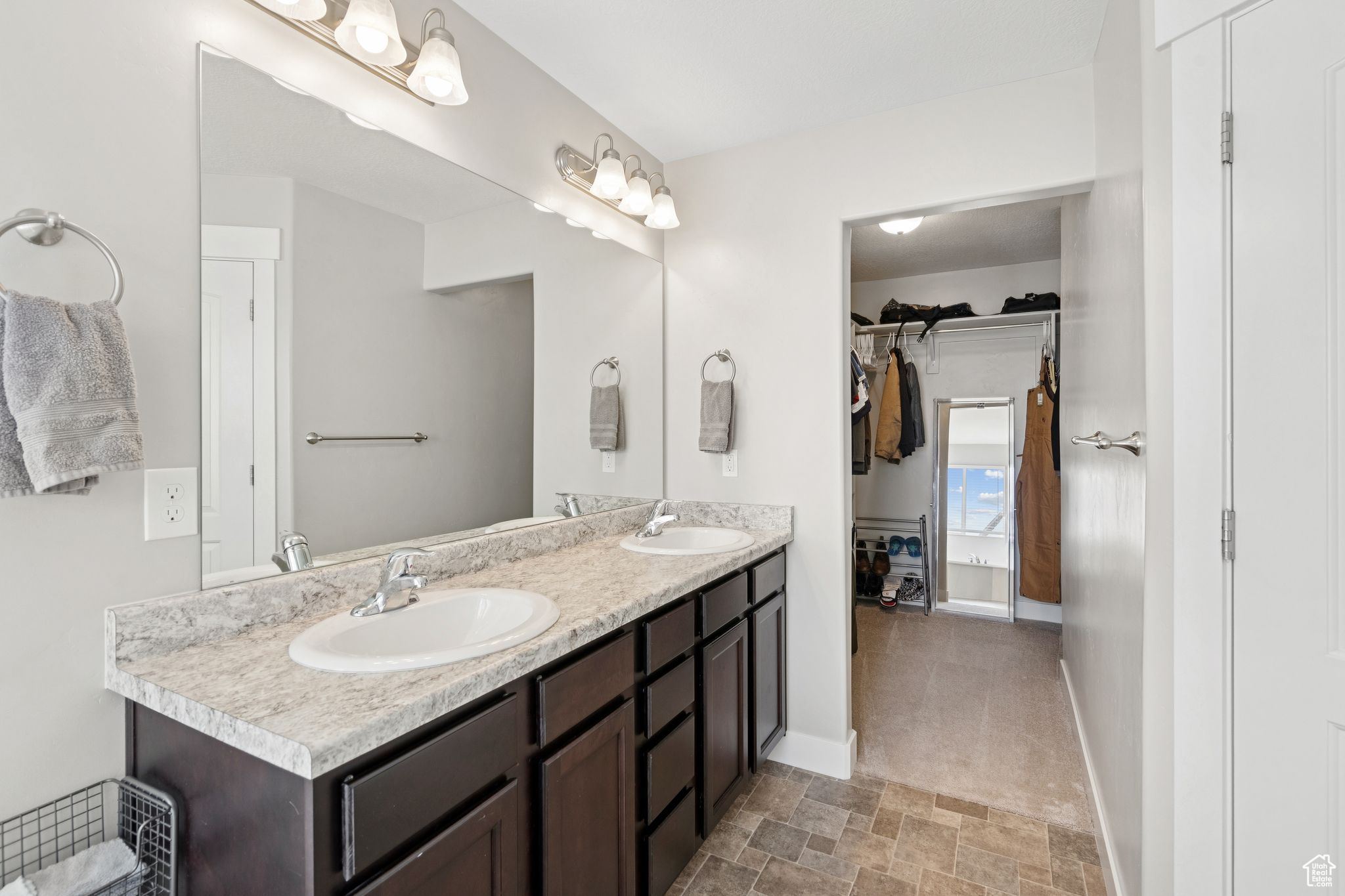 BRANDON PARK - Residential