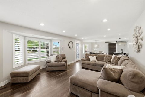 Tiny photo for 5417 S COLLISEUM CT, Taylorsville, UT 84129 (MLS # 2150924)