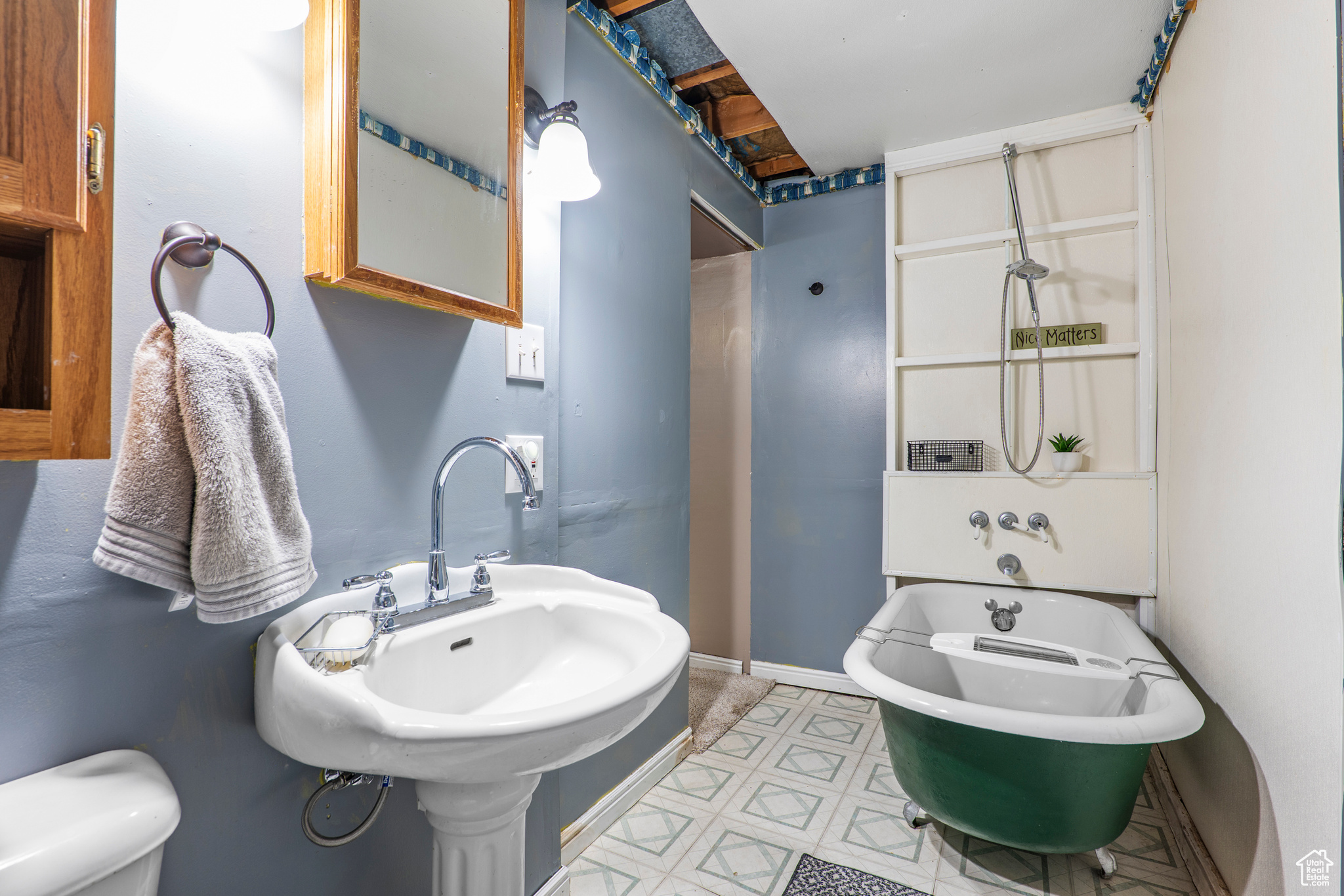 MEADOW GREEN - Residential