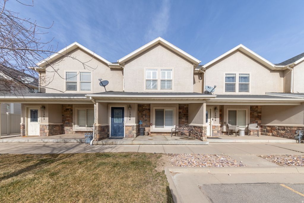 Photo of 1564 E SANDALWOOD DR S, South Weber, UT 84405 (MLS # 2135933)