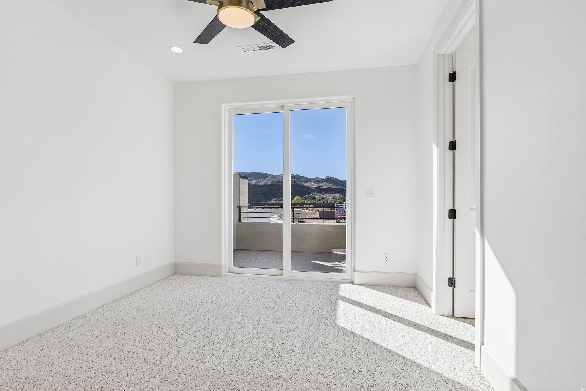 FALCON RIDGE PH 4 - Residential