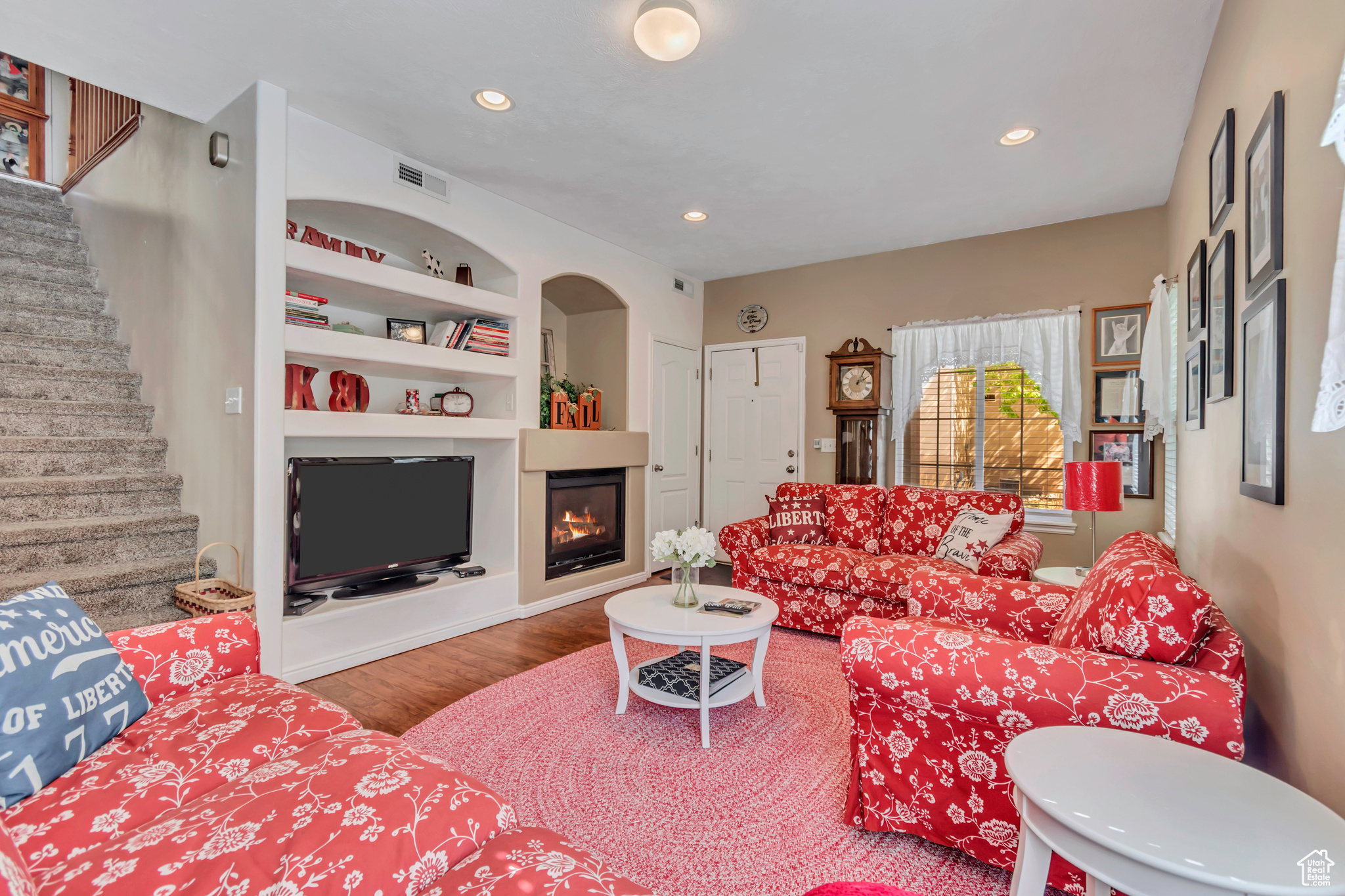 MAPLES AT JORDAN HILLS - Residential