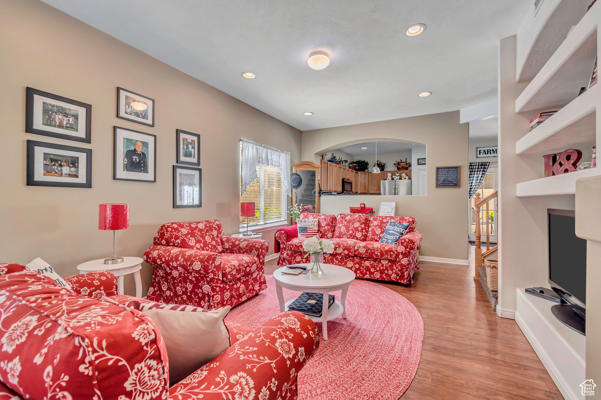 MAPLES AT JORDAN HILLS - Residential