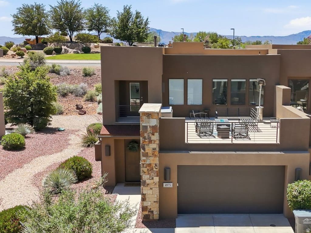 Photo of 4975 N ESCAPES DR, Saint George, UT 84770 (MLS # 2163941)