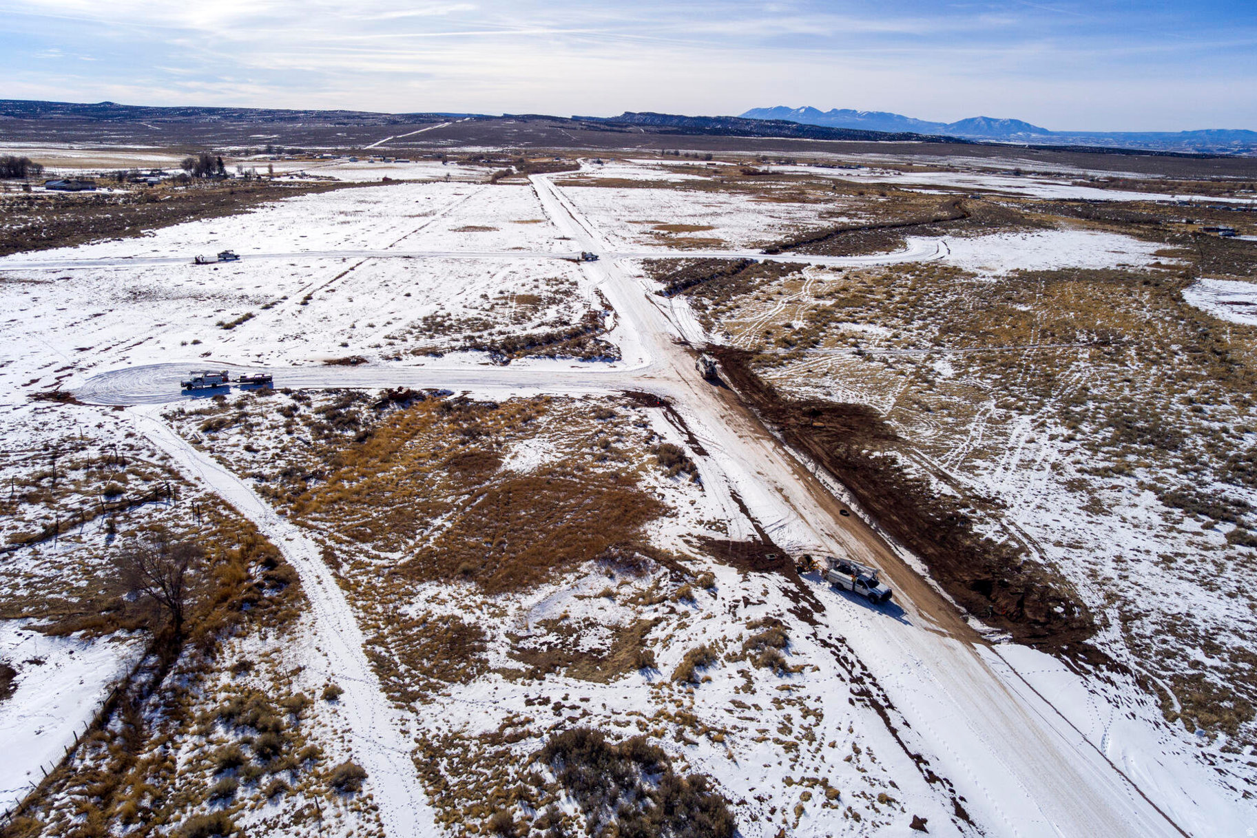 LEGACY FIELDS - Land