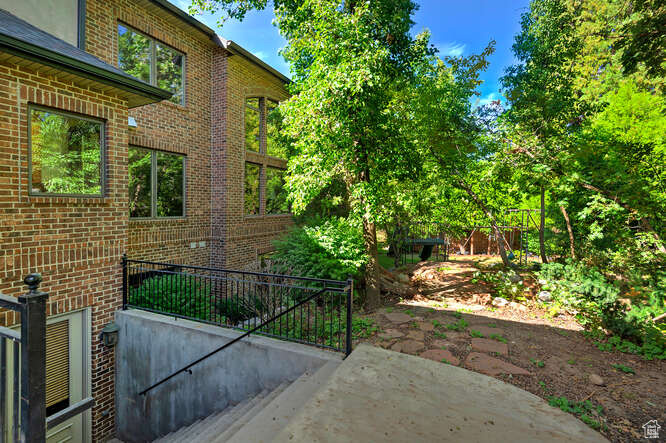 RED BIRCH ESTATES - Residential
