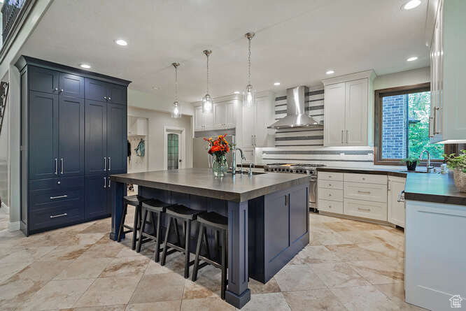RED BIRCH ESTATES - Residential