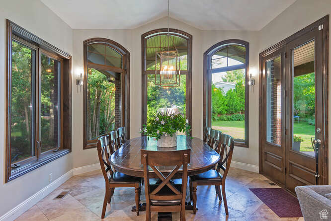 RED BIRCH ESTATES - Residential