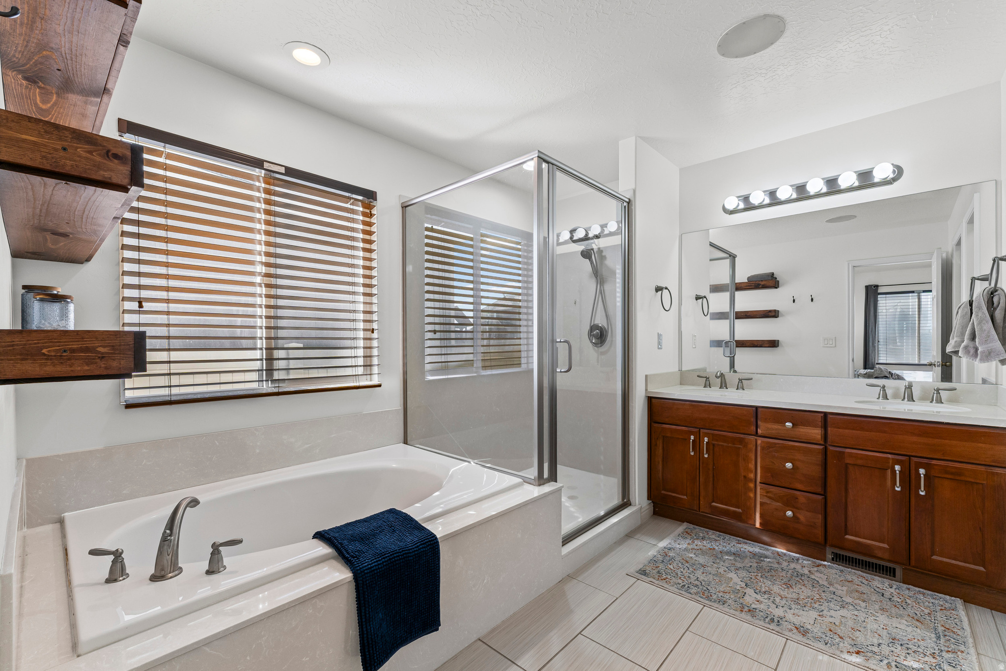 CRANBERRY RIDGE - Residential