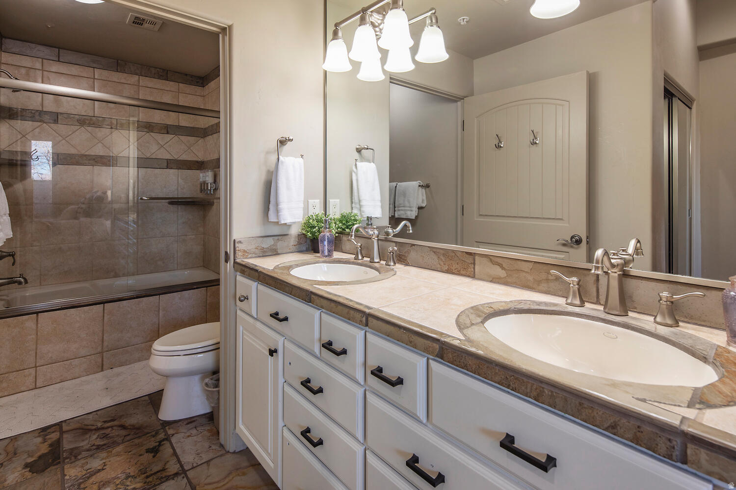 POINT VISTA CONDO - Residential