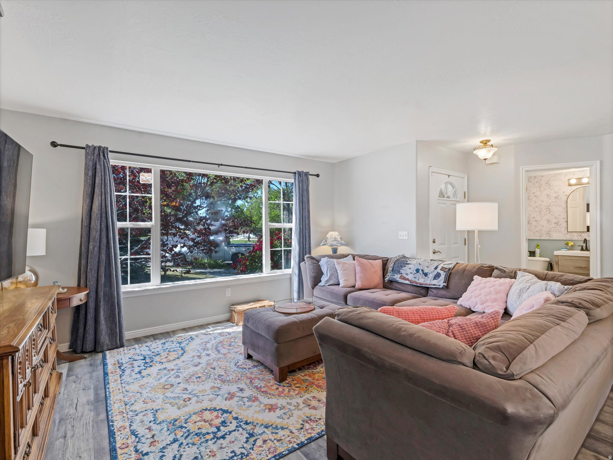 OVERLAKE ESTATES - Residential