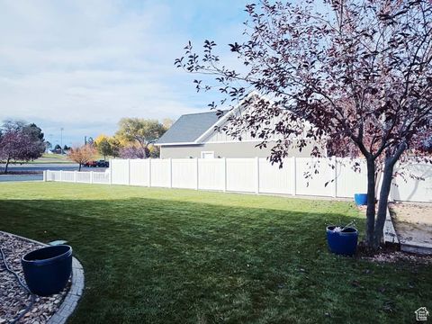 Tiny photo for 312 S PARK PLACE DR, Roosevelt, UT 84066 (MLS # 2119706)