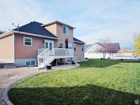 Tiny photo for 312 S PARK PLACE DR, Roosevelt, UT 84066 (MLS # 2119706)