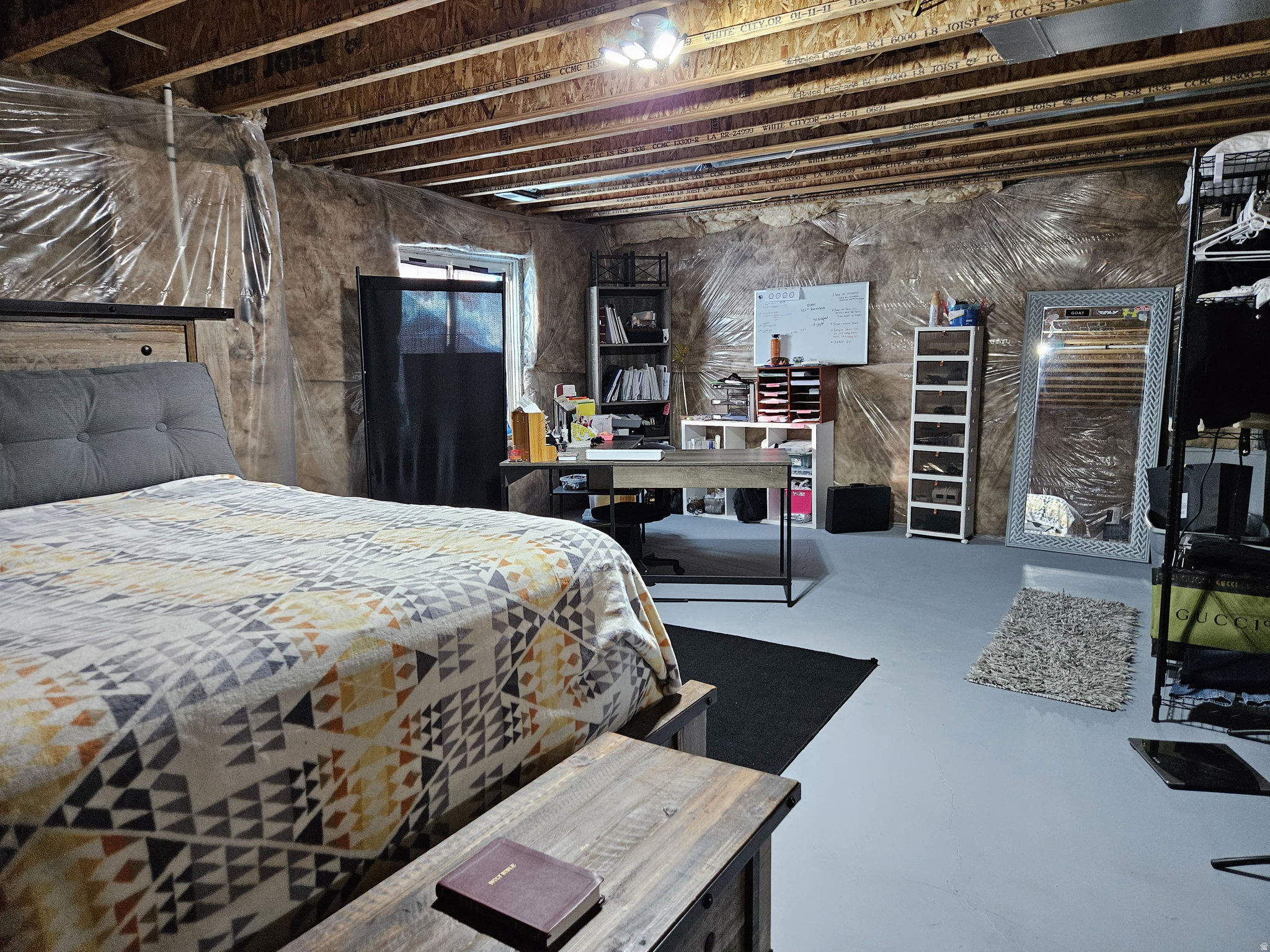 COUNTRY HILLS - Residential