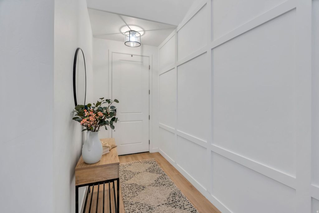 Photo of 15253 S WILD HORSE WAY, Bluffdale, UT 84065 (MLS # 2150871)