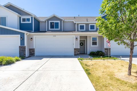 Townhouse For Sale - 1378 E 340<br/> Hyrum, UT 84319