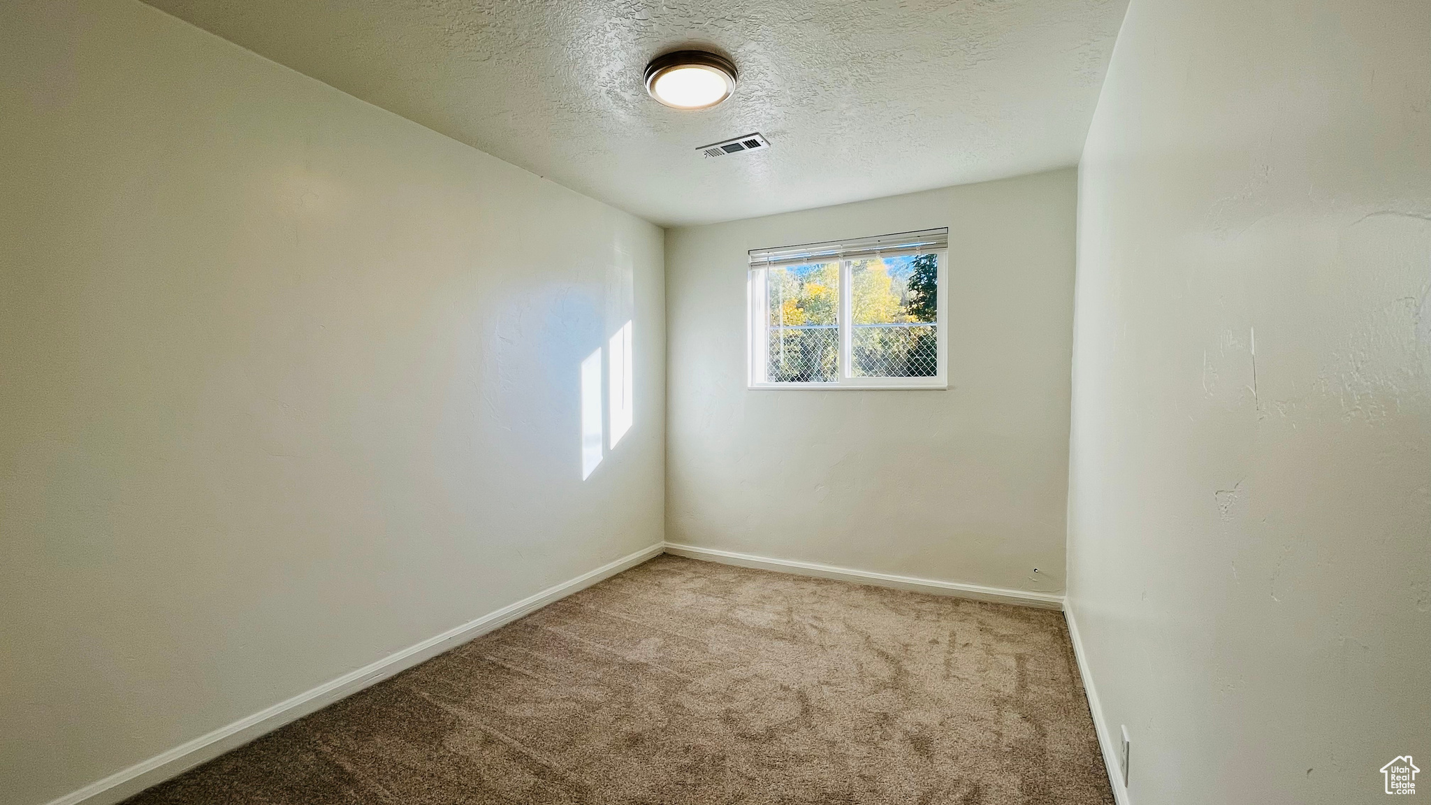 SCOTTSDALE SUB - Residential Income