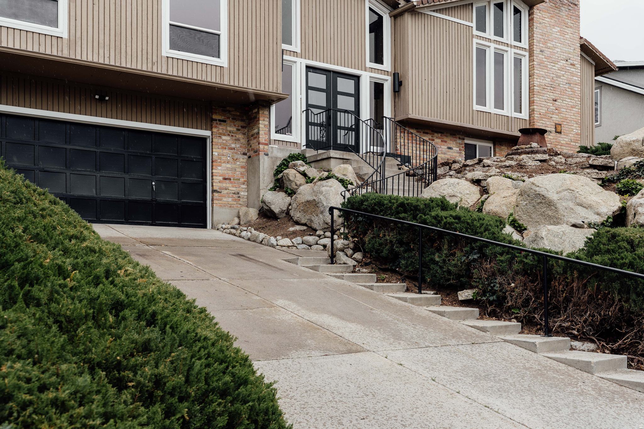 MAJESTIC CYN ESTATES - Residential