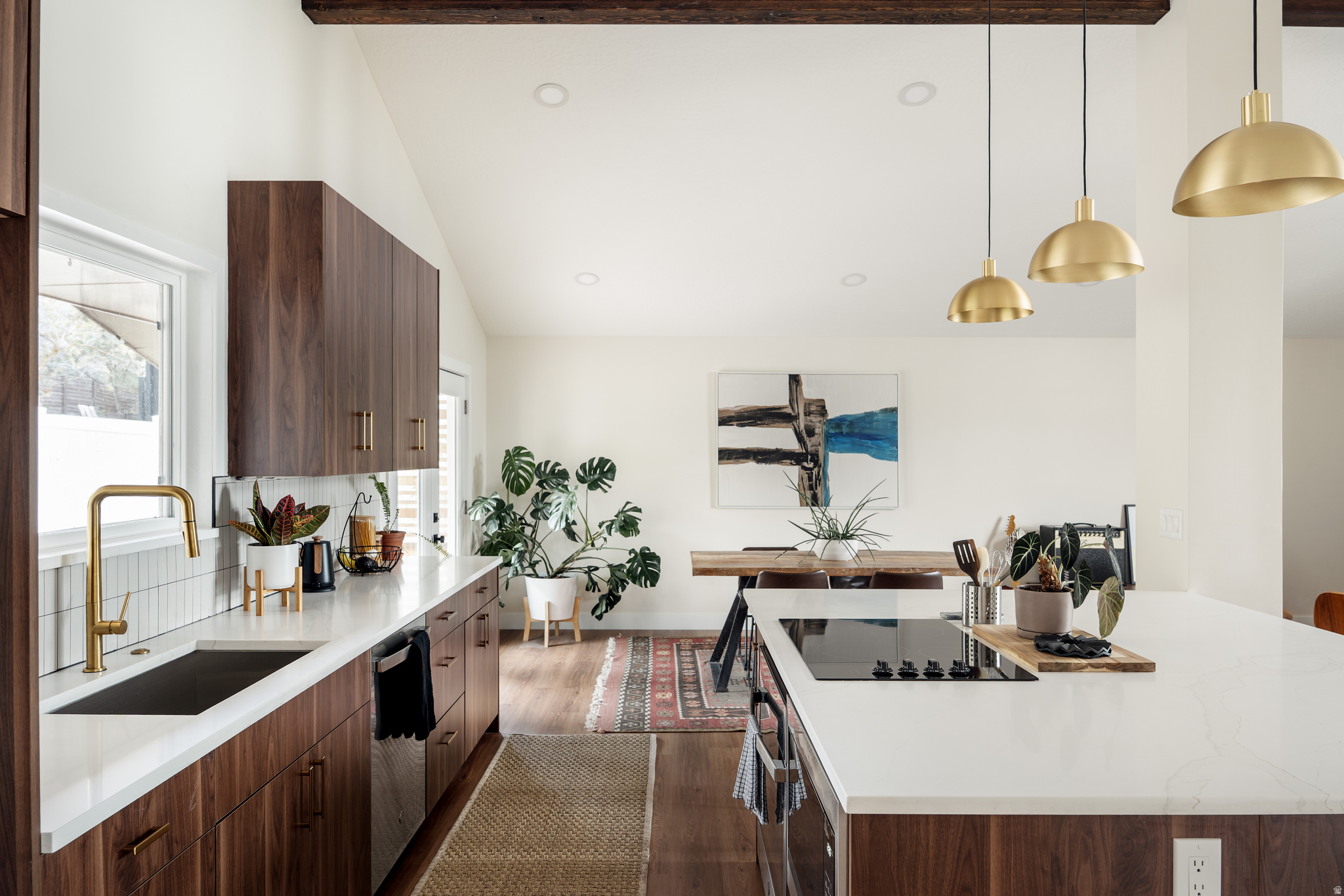 MAJESTIC CYN ESTATES - Residential