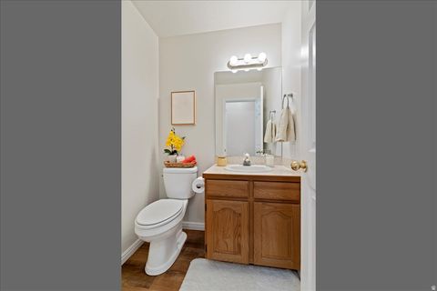 Tiny photo for 527 E 2500 N, North Ogden, UT 84414 (MLS # 2141054)