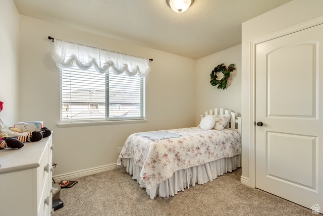 RIVER PARK WEST - Residential