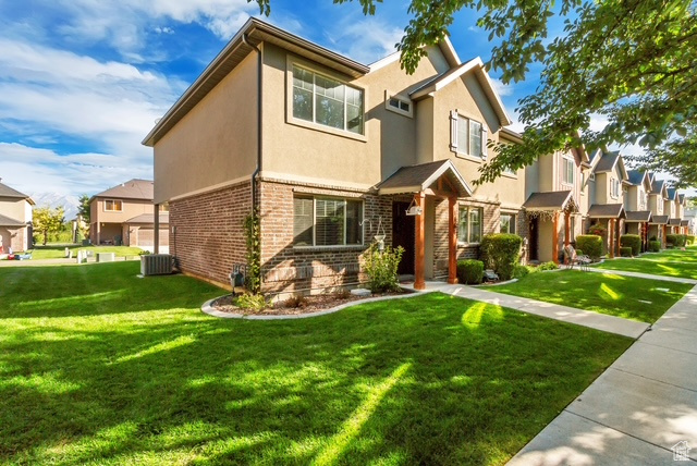 RIVER PARK WEST - Residential