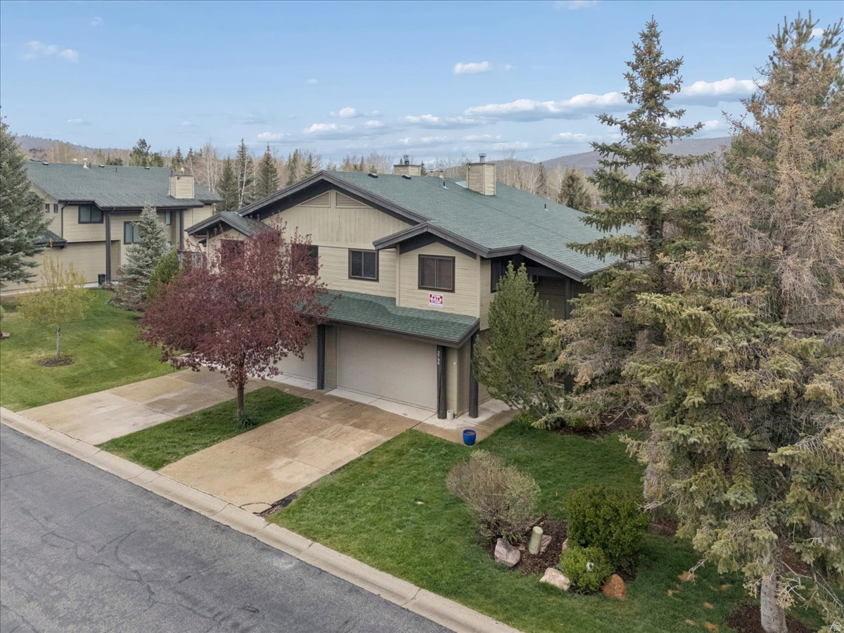 PINEBROOK COTTAGES - Residential
