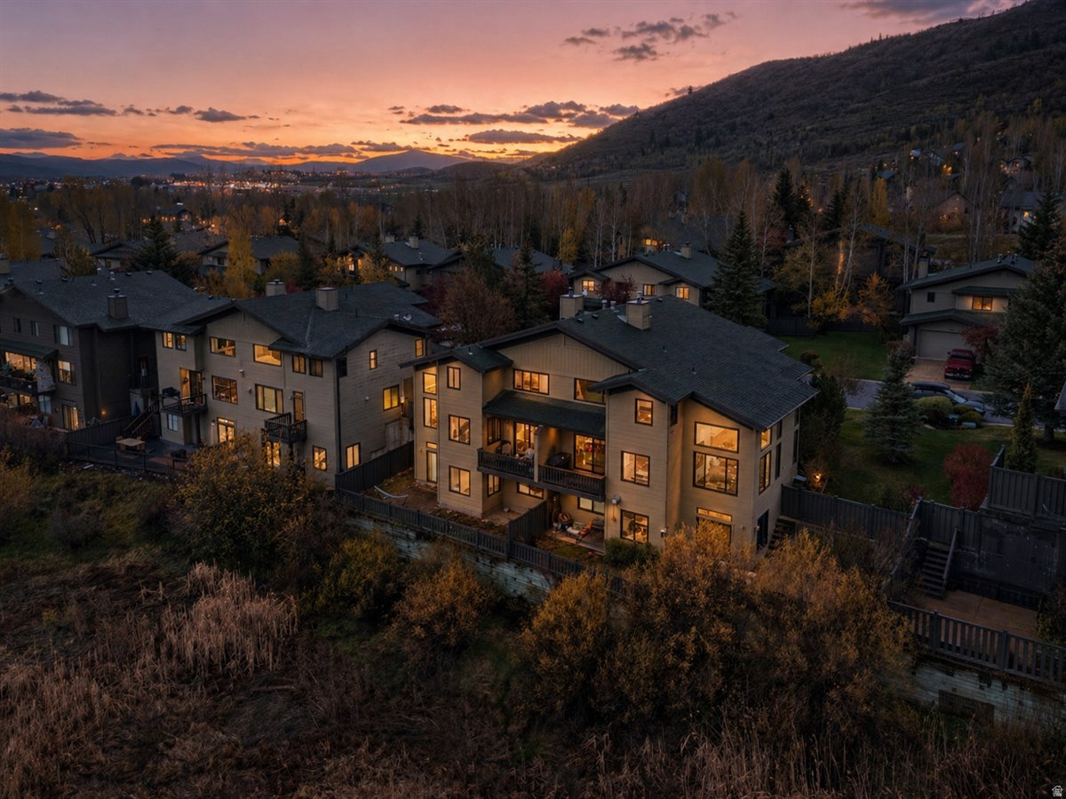 PINEBROOK COTTAGES - Residential