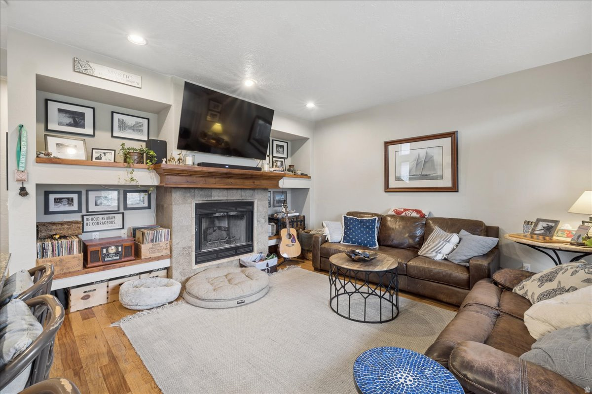 PINEBROOK COTTAGES - Residential