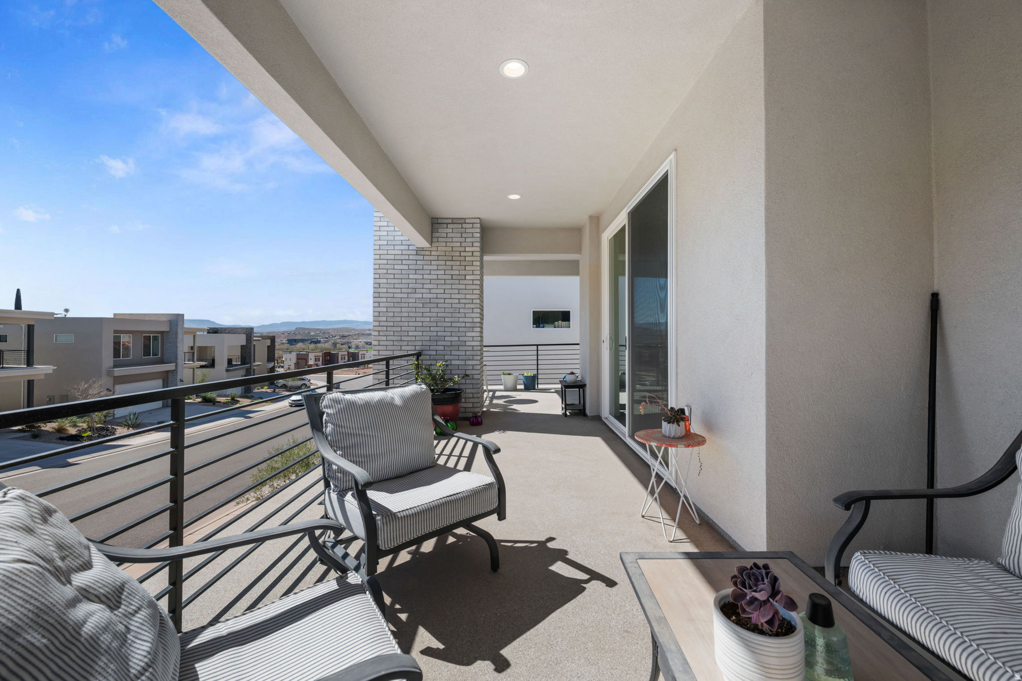 BLACK RIDGE COVE 1 - Residential