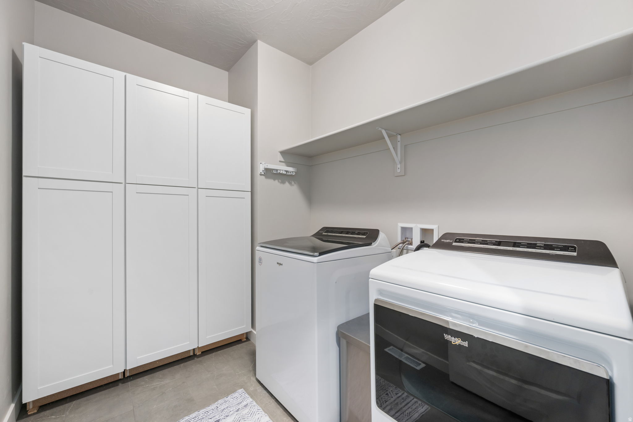 BLACK RIDGE COVE 1 - Residential