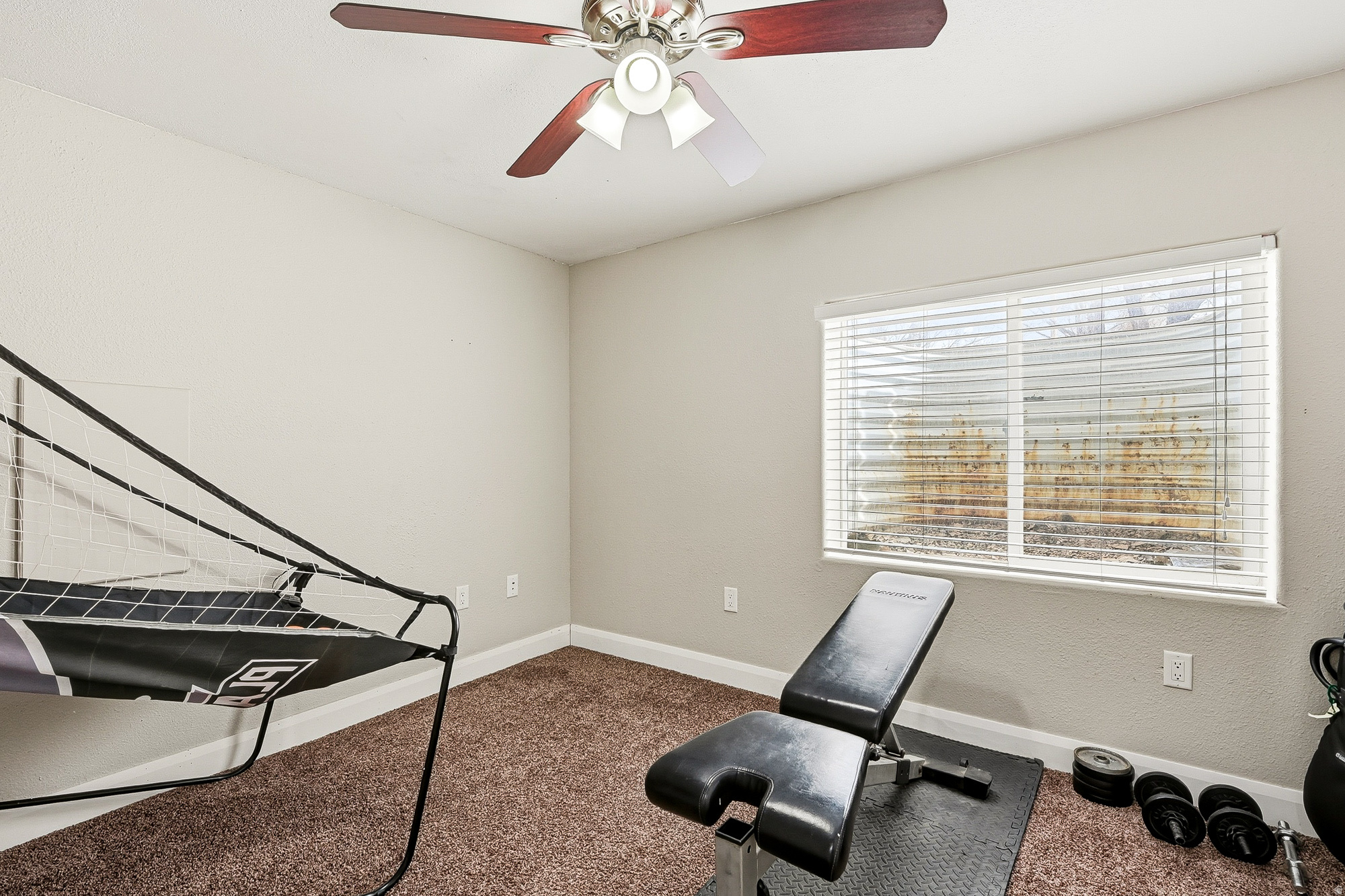 MID VALLEY ESTATES - Residential