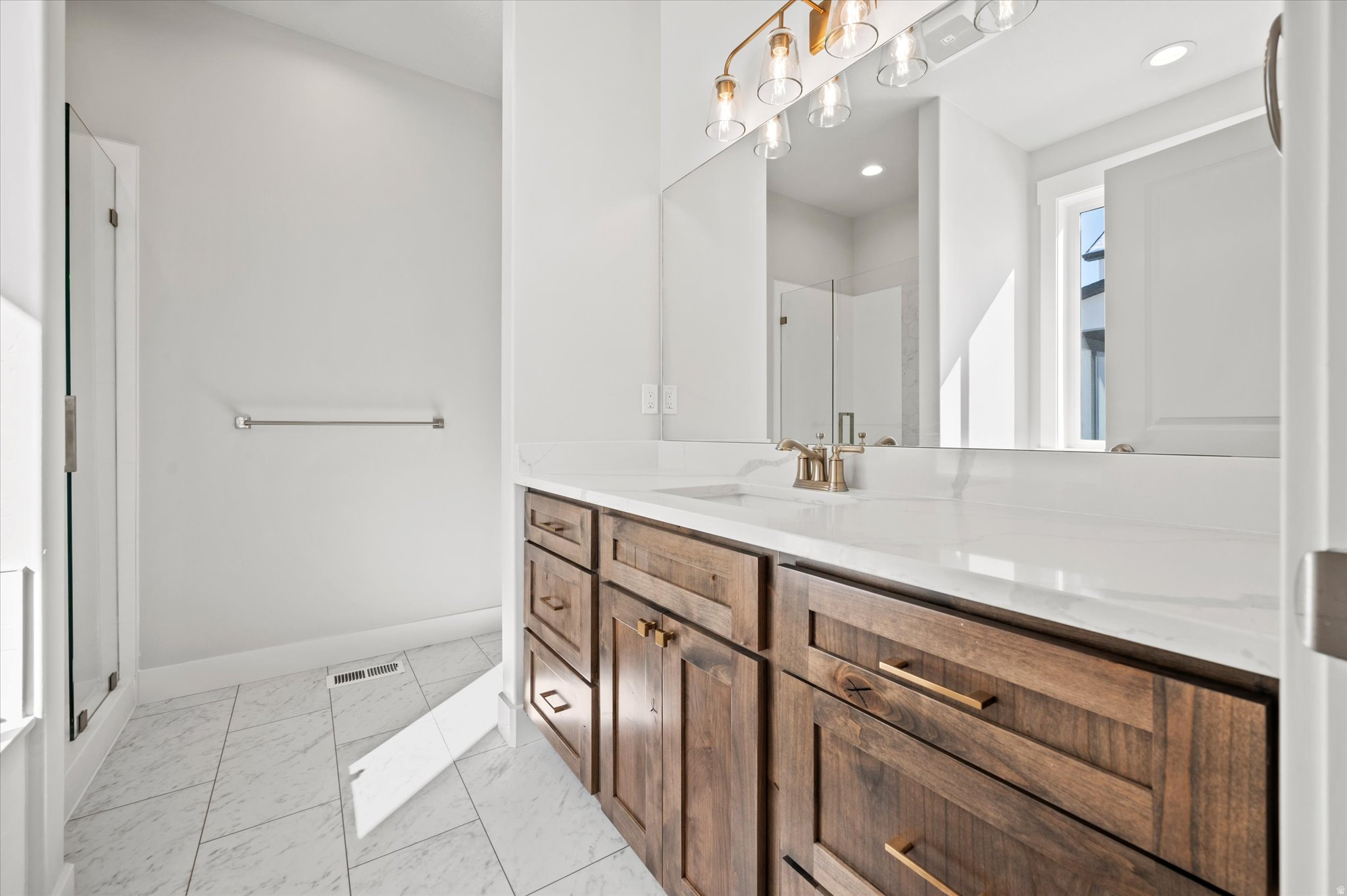 THE BARN AT TERAKEE FARMS - Residential