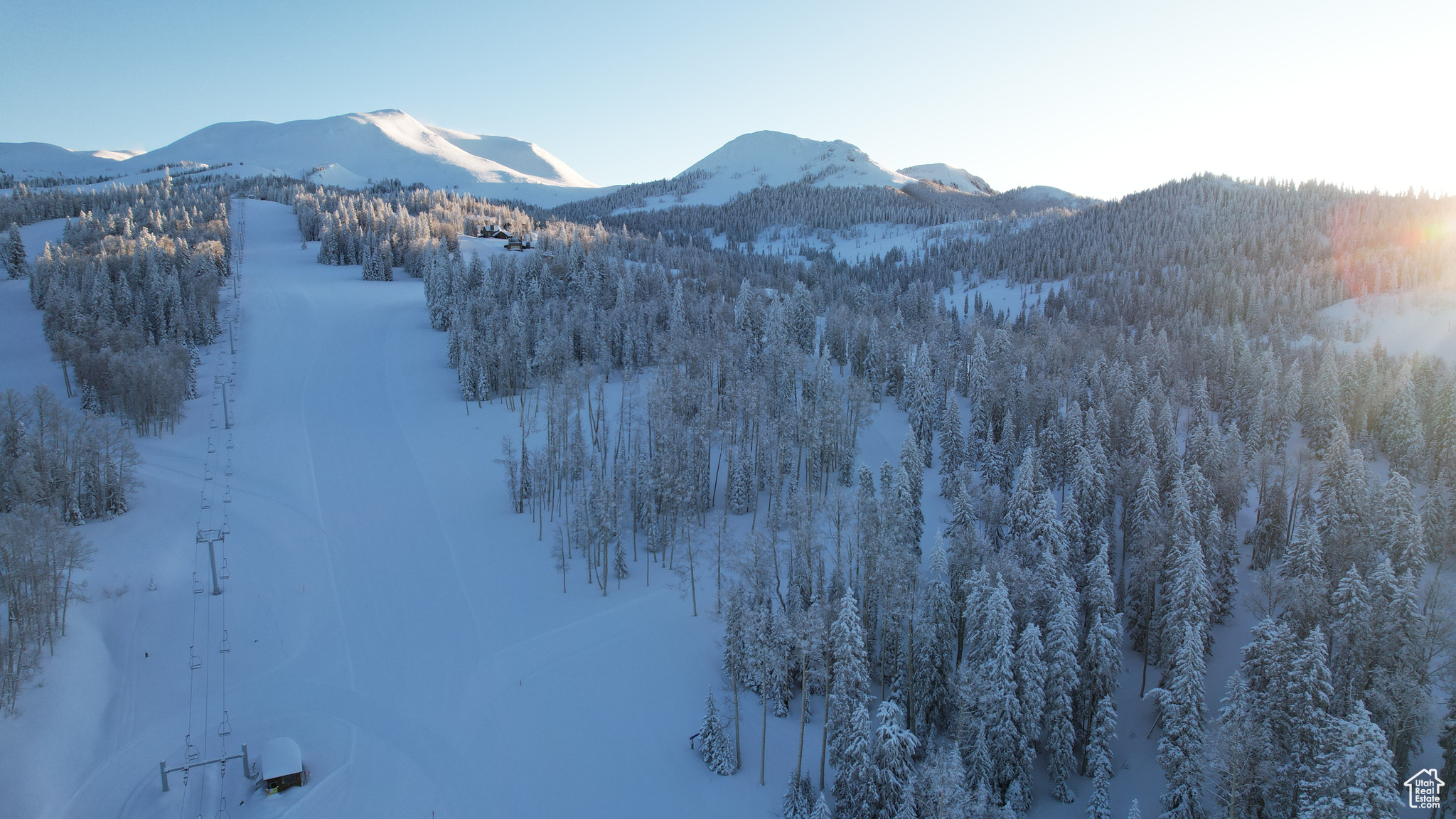 ASPEN CREST PREMIER - Land