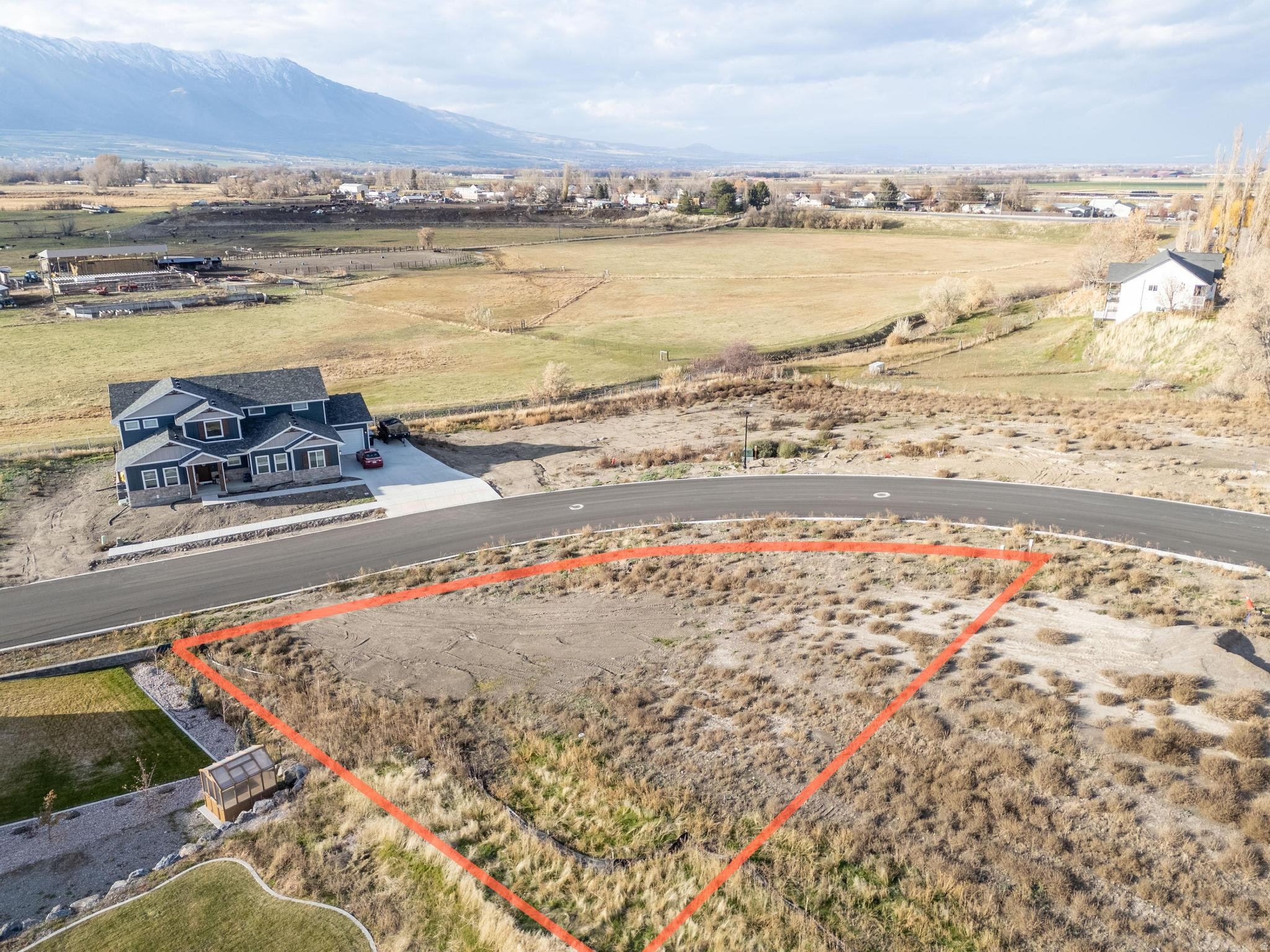 MOUNT STERLING - Land